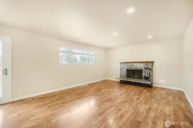 Property photo for 23227 110th Place SE, Kent photo 5