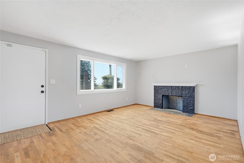 Property photo for 21144 31st Avenue S, SeaTac photo 3