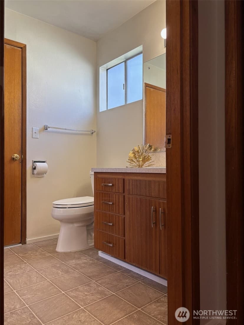 Property photo for 8808 Monte Cristo Drive, Everett photo 12