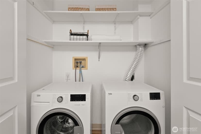 Property photo for 2600 2nd Avenue #302, Seattle photo 21