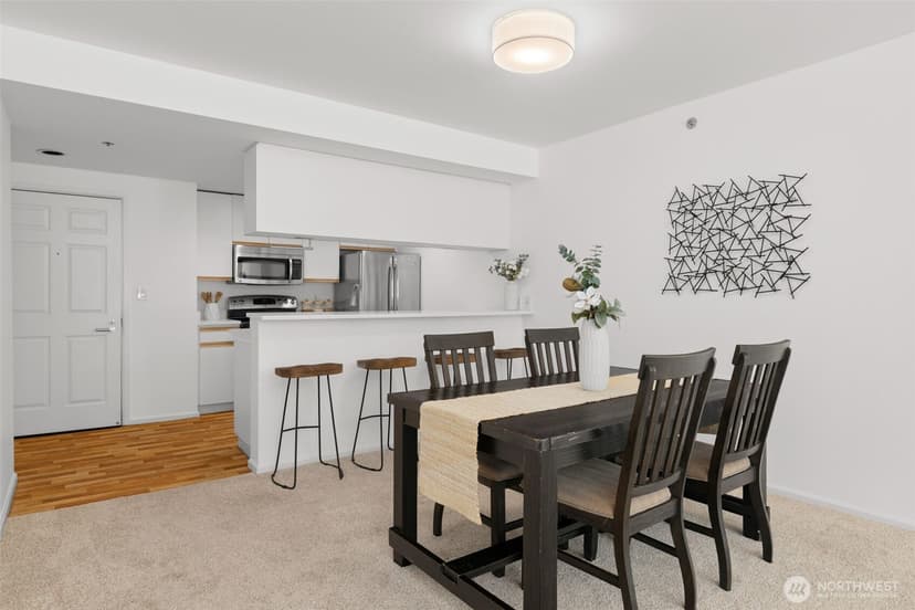 Property photo for 2600 2nd Avenue #302, Seattle photo 8