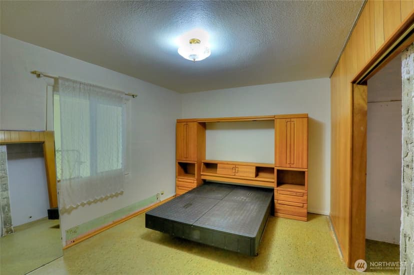 Property photo for 27122 82nd Drive NW, Stanwood photo 10