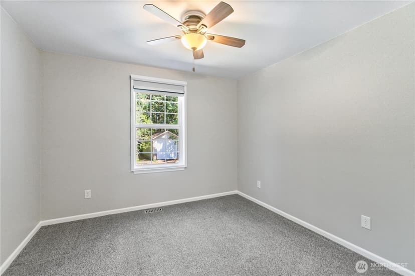Property photo for 1093 SE St Patrick Court, Port Orchard photo 31
