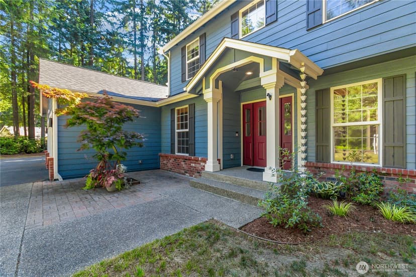 Property photo for 1093 SE St Patrick Court, Port Orchard photo 4