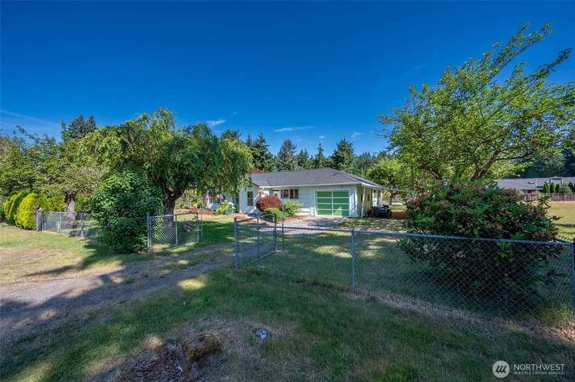 Property photo for 8709 116th Street SW, Lakewood photo 28