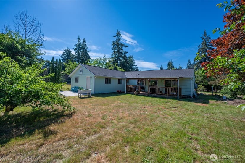Property photo for 8709 116th Street SW, Lakewood photo 35