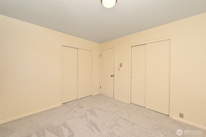 Property photo for 8709 116th Street SW, Lakewood photo 16