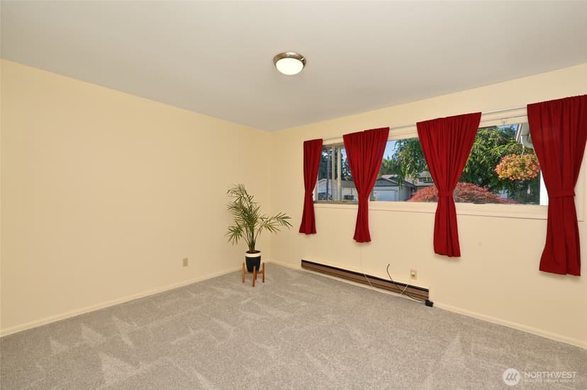 Property photo for 8709 116th Street SW, Lakewood photo 15