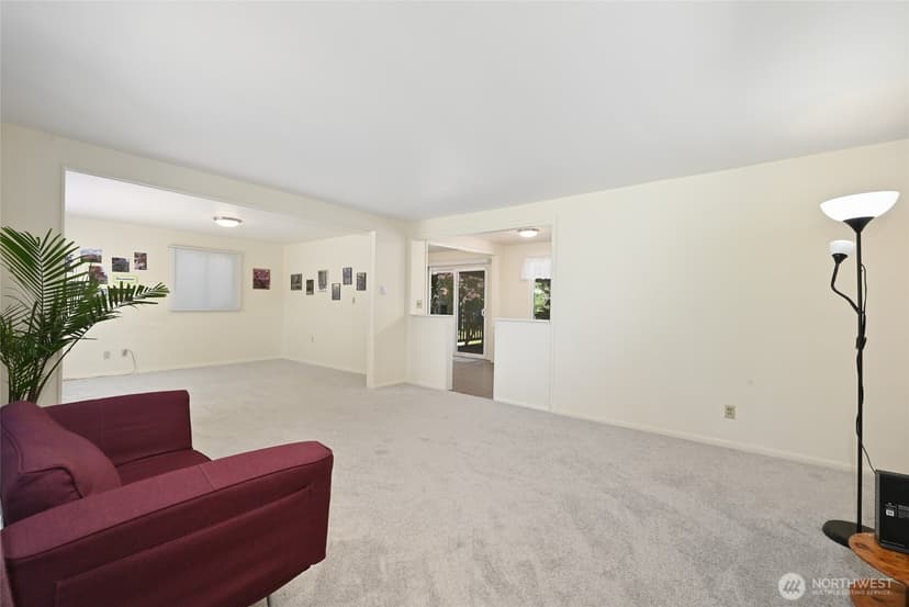Property photo for 8709 116th Street SW, Lakewood photo 5