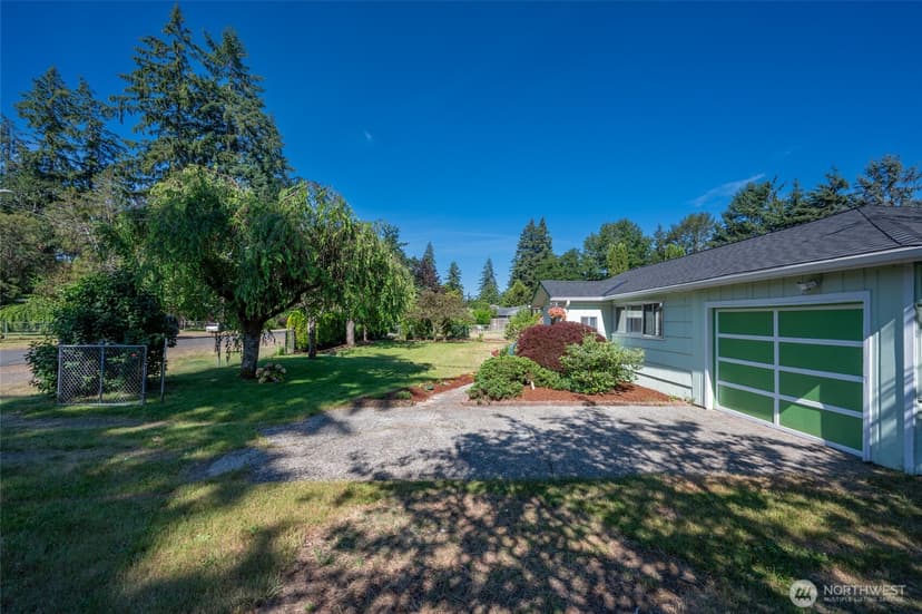 Property photo for 8709 116th Street SW, Lakewood photo 32