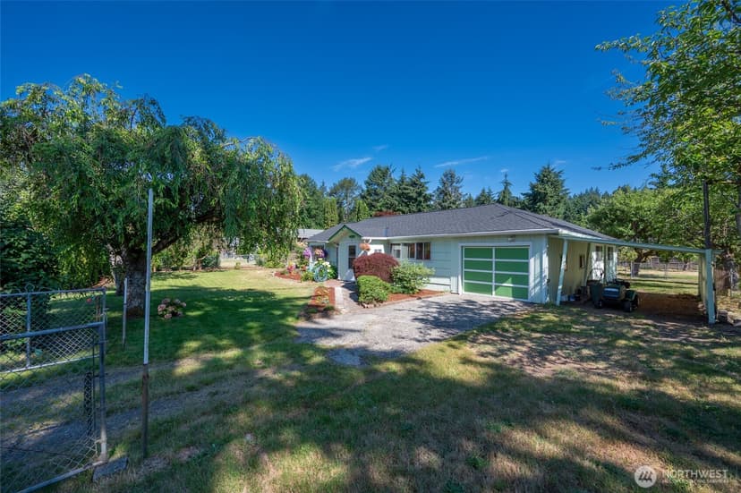 Property photo for 8709 116th Street SW, Lakewood photo 36