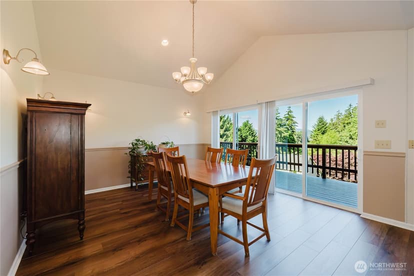 Property photo for 235 NW Bunker Hill Ln W, Bremerton photo 15