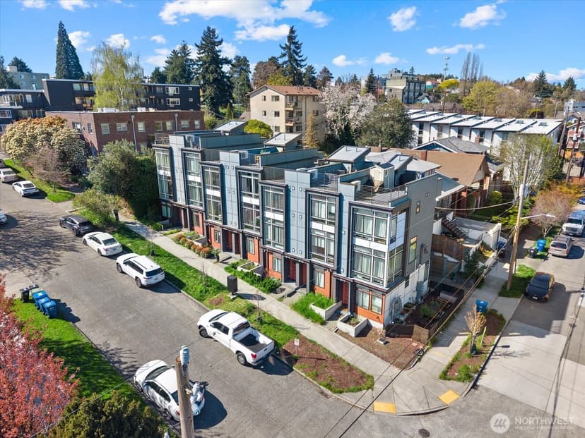 Property photo for 966 N Allen Place, Seattle photo 29