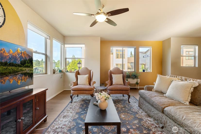 Property photo for 347 Chelan Avenue NE, Renton photo 9