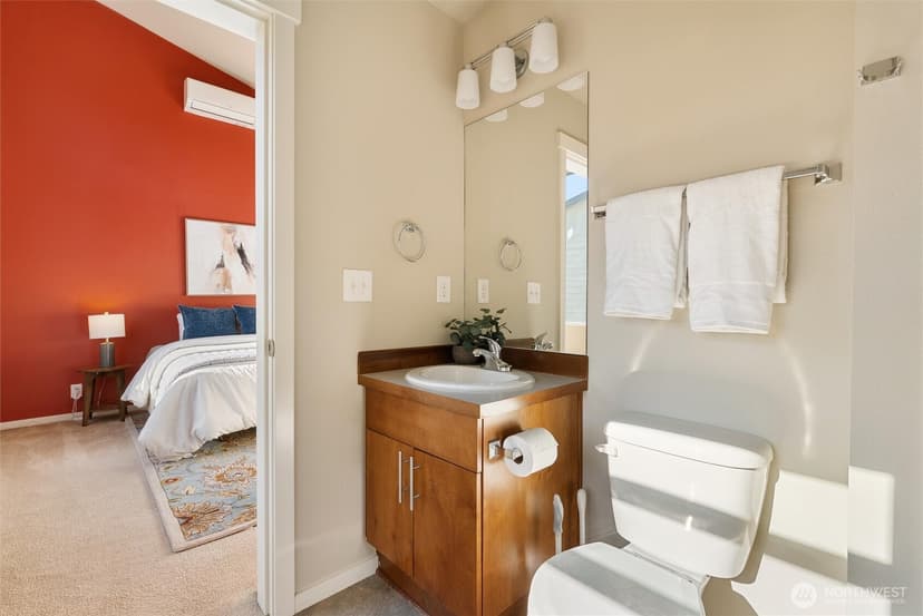 Property photo for 347 Chelan Avenue NE, Renton photo 24