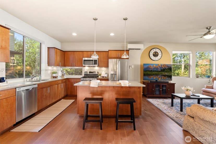 Property photo for 347 Chelan Avenue NE, Renton photo 7