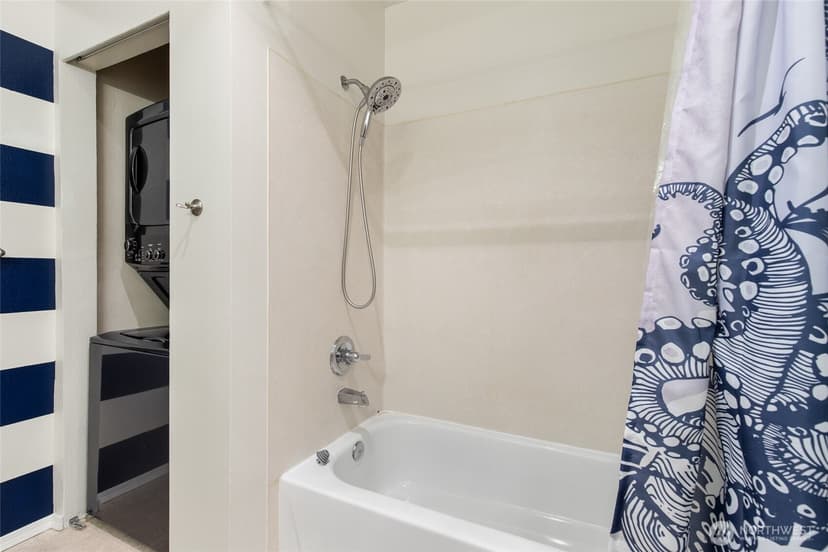 Property photo for 14714 Admiralty Way #A318, Lynnwood photo 32