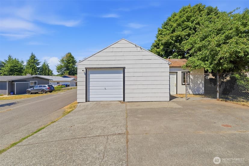 Property photo for 6240 S M Street, Tacoma photo 35