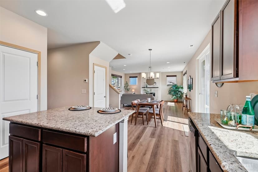 Property photo for 2548 Filbert Avenue, Bremerton photo 13