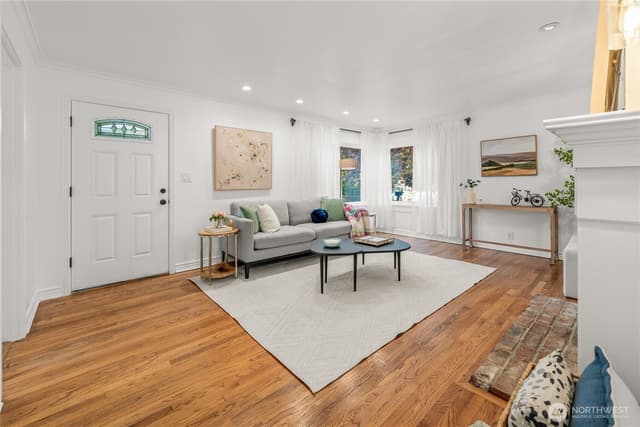 Property photo for 13203 2nd Avenue NW, Seattle photo 5