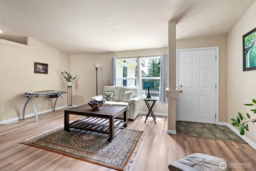 Property photo for 5220 Lakeside Drive, Langley photo 11