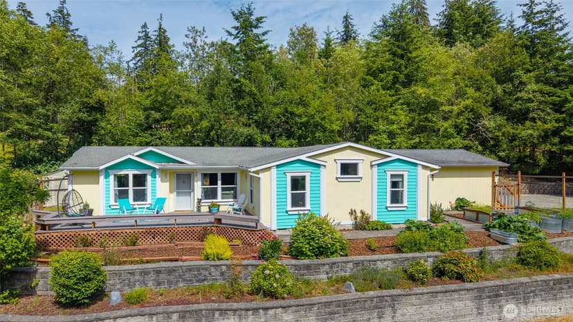 Property photo for 5220 Lakeside Drive, Langley