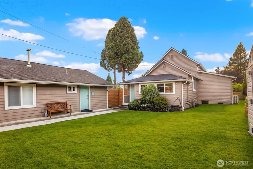 Property photo for 123 Avenue E #A & C, Snohomish photo 33