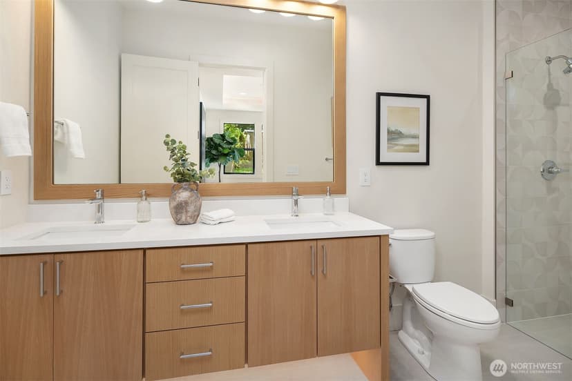 Property photo for 11506 NE 113th Place, Kirkland photo 24