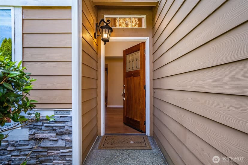 Property photo for 1006 167th Street SW, Lynnwood photo 3