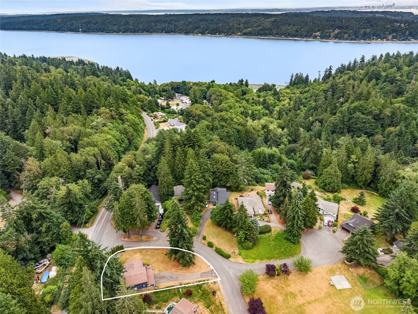 Property photo for 3995 Fischer Park Avenue NE, Bremerton photo 30