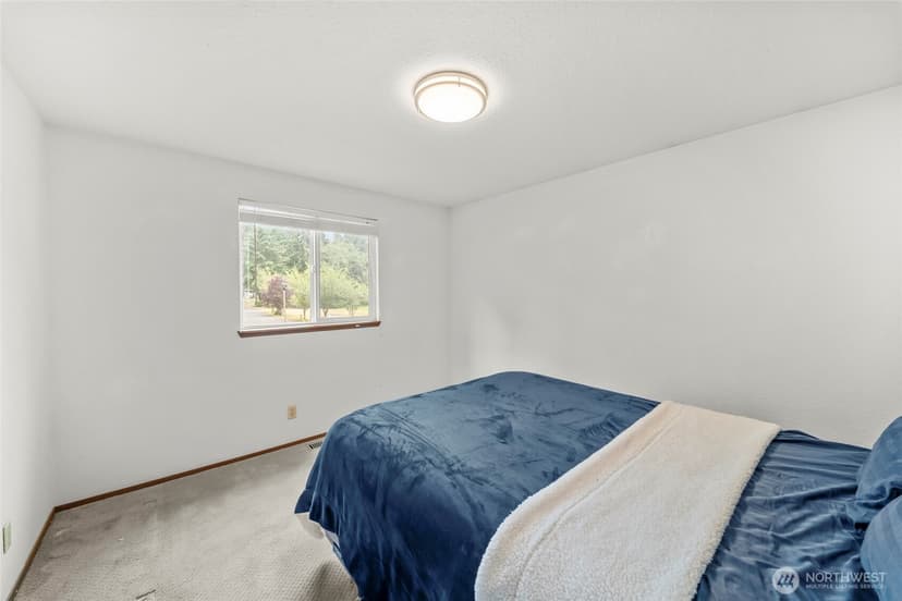 Property photo for 3995 Fischer Park Avenue NE, Bremerton photo 16