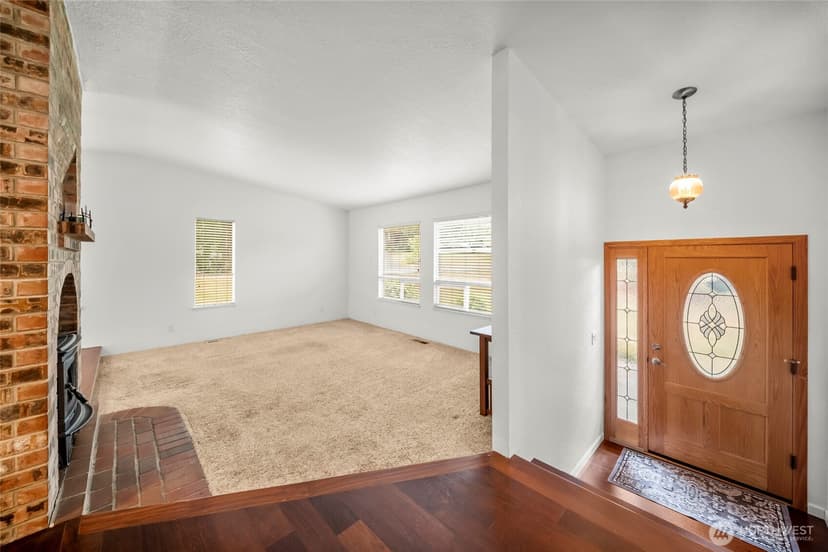 Property photo for 3995 Fischer Park Avenue NE, Bremerton photo 5