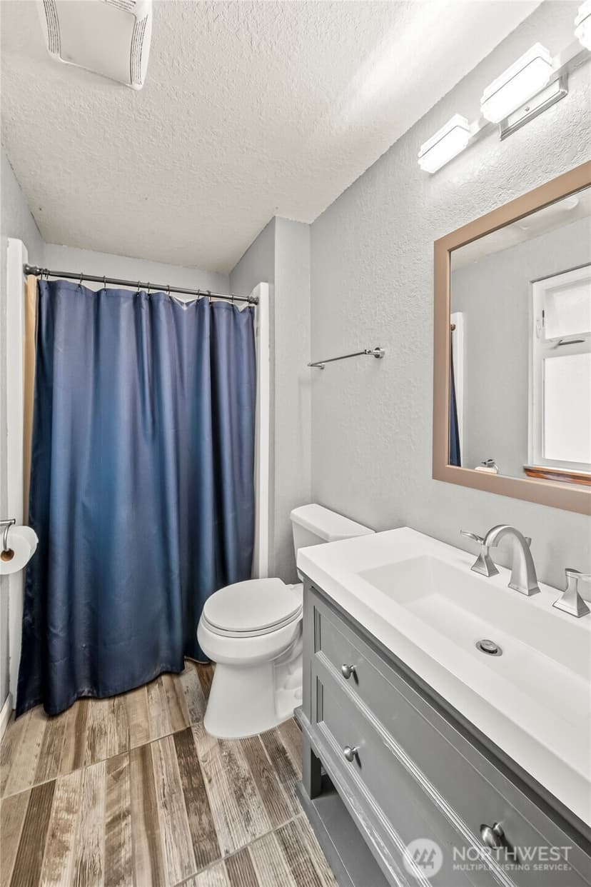 Property photo for 3995 Fischer Park Avenue NE, Bremerton photo 15
