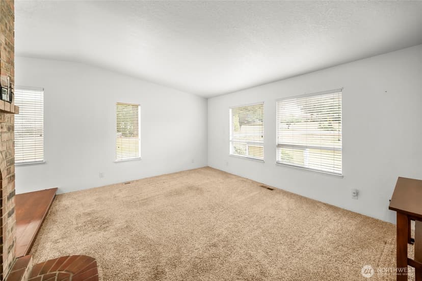 Property photo for 3995 Fischer Park Avenue NE, Bremerton photo 6