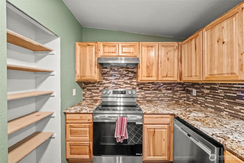 Property photo for 3995 Fischer Park Avenue NE, Bremerton photo 12