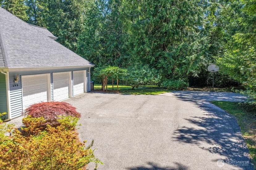 Property photo for 195 NE Lazy Fox Lane, Poulsbo photo 10