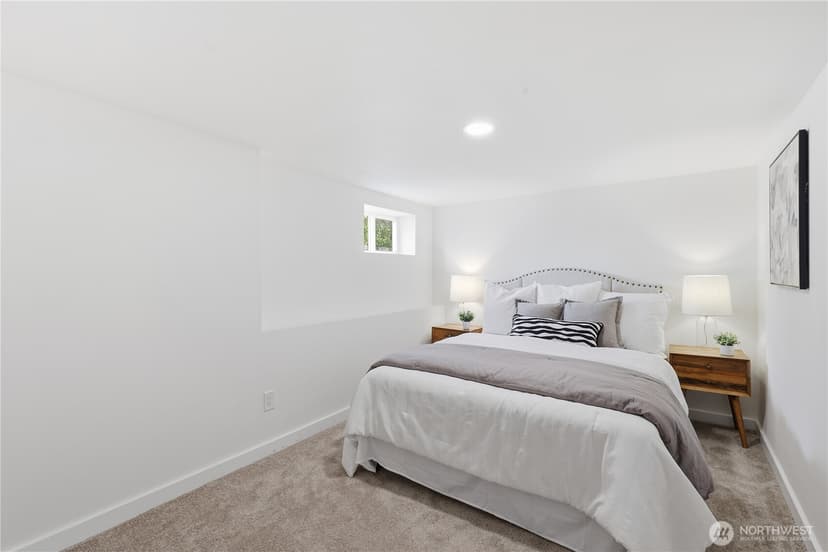 Property photo for 3416 Nassau Street, Everett photo 24