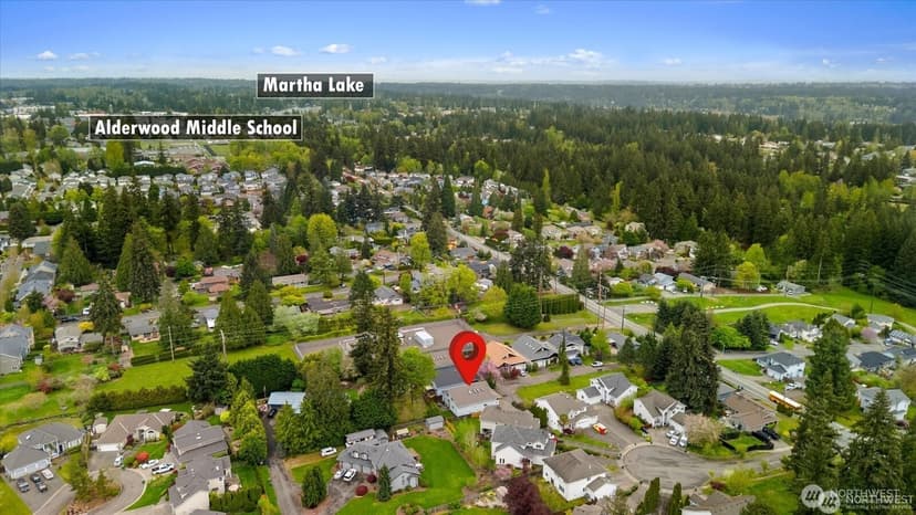 Property photo for 1022 181st Place SW, Lynnwood photo 37