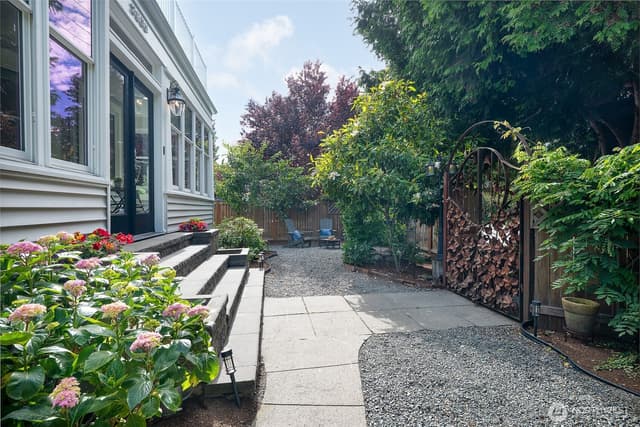 Property photo for 2859 NW 57th Street, Seattle photo 4