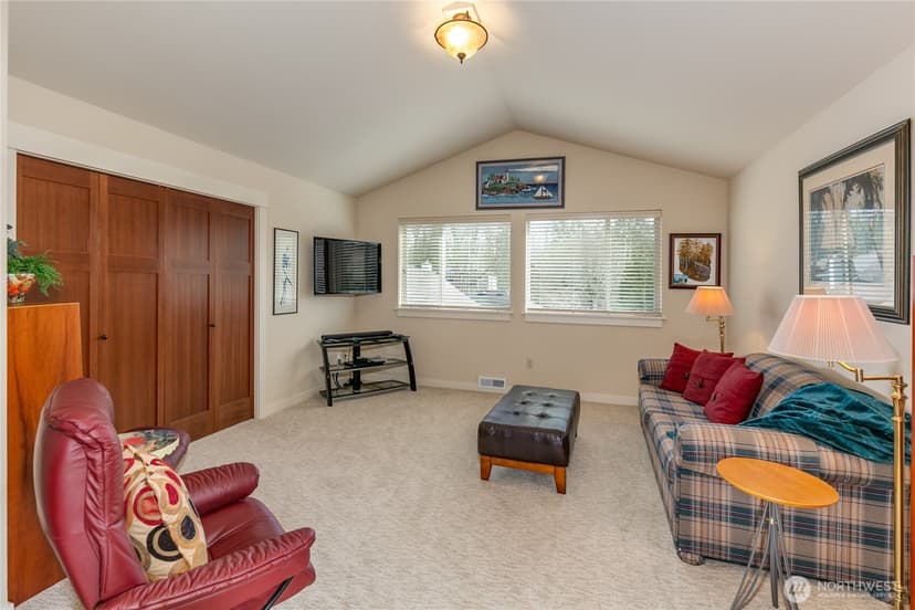 Property photo for 1028 10th Street, Mukilteo photo 26