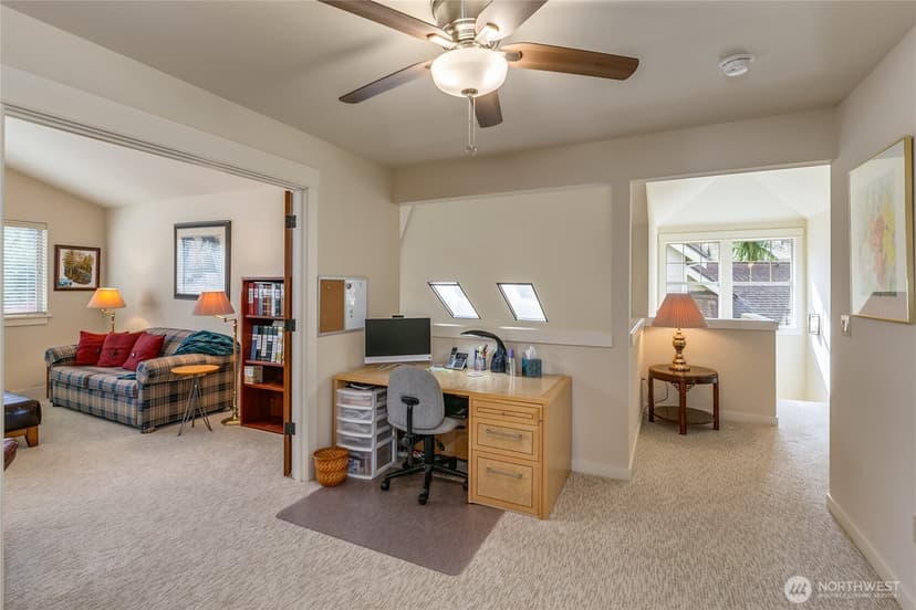 Property photo for 1028 10th Street, Mukilteo photo 25