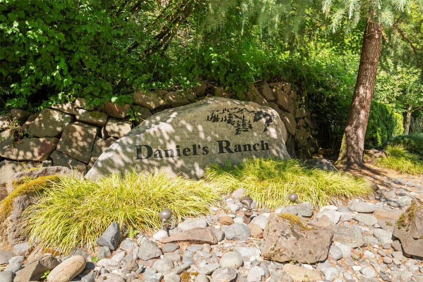 Property photo for 28551 NE 63rd Way, Carnation photo 38