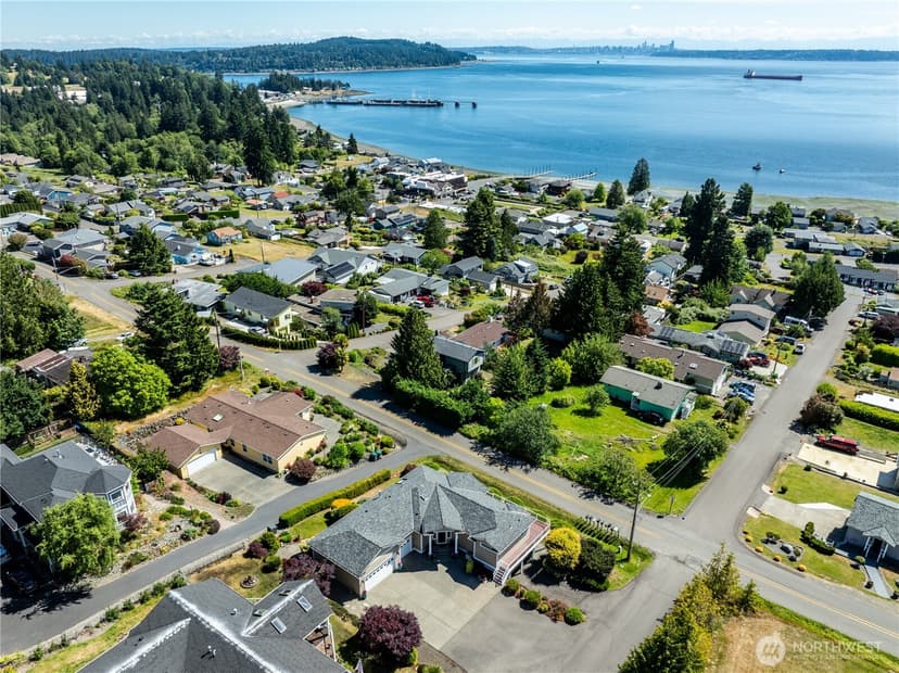 Property photo for 7767 E Spruce Street, Port Orchard photo 26