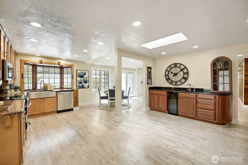 Property photo for 11914 NE 148th Street, Kirkland photo 11
