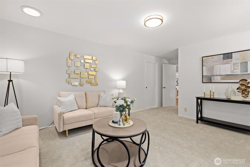 Property photo for 2507 Vashon Court NE, Renton photo 19