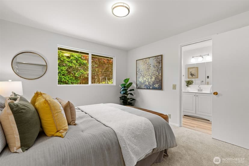 Property photo for 2507 Vashon Court NE, Renton photo 21