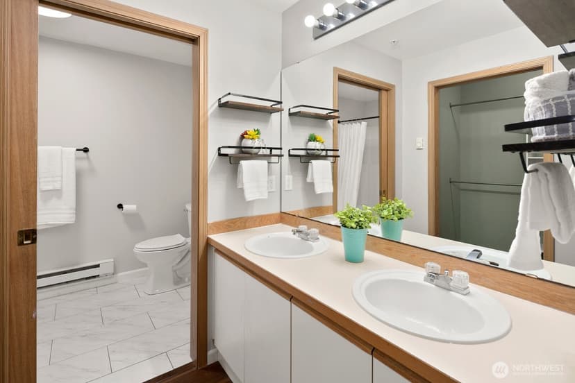 Property photo for 22022 42nd Avenue S #101, Kent photo 18