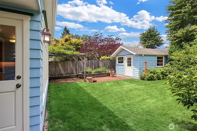 Property photo for 2852 NW 62nd Street, Seattle photo 5