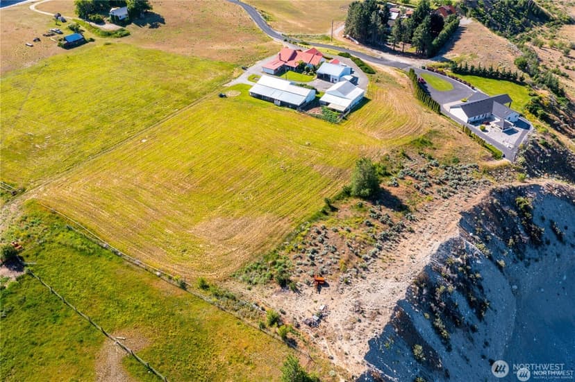 Property photo for 24 Miller Road, Chelan photo 11