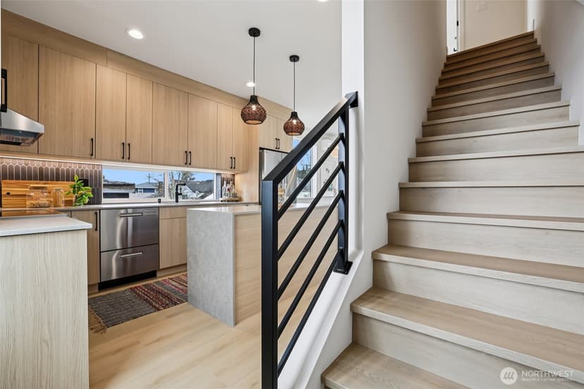 Property photo for 2626 58th Avenue SW #A, Seattle photo 14